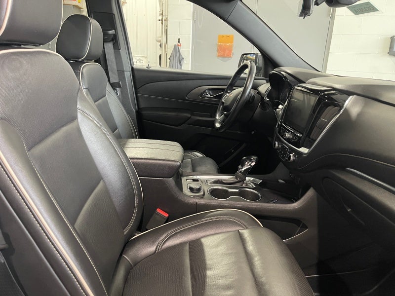 2022 Chevrolet Traverse Premier