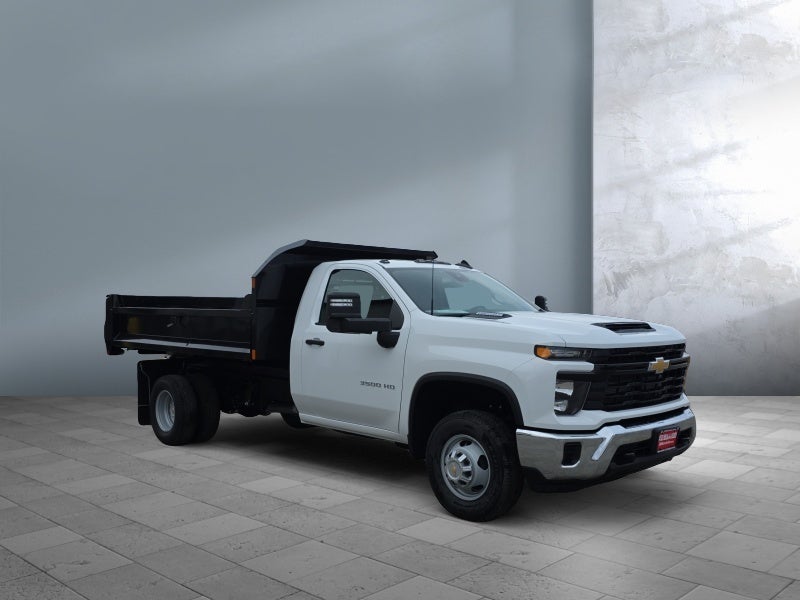 2025 Chevrolet Silverado 3500 HD Chassis Cab Work Truck