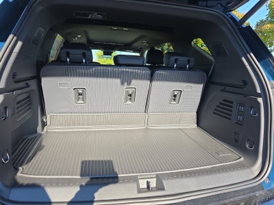 2027 Chevrolet Traverse High Country