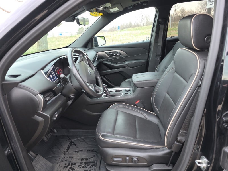 2022 Chevrolet Traverse Premier