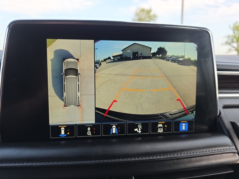 2022 Chevrolet Suburban Z71