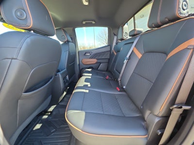 2023 GMC Canyon AT4