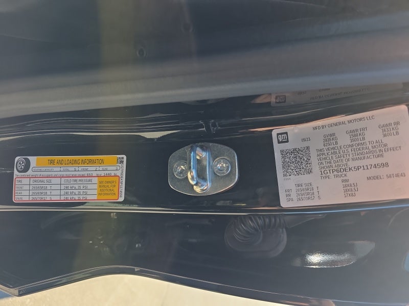 2023 GMC Canyon AT4