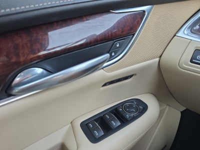 2017 Cadillac XT5 Luxury FWD