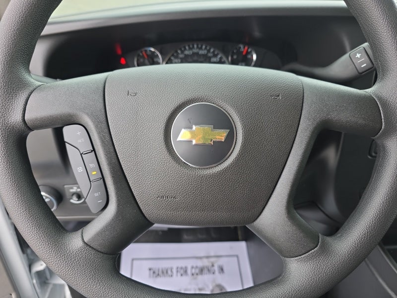 2026 Chevrolet Express Cutaway 3500 1WT