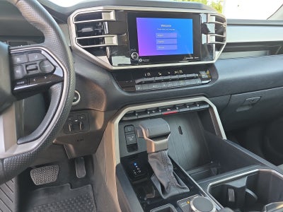2023 Toyota Tundra 4WD SR5